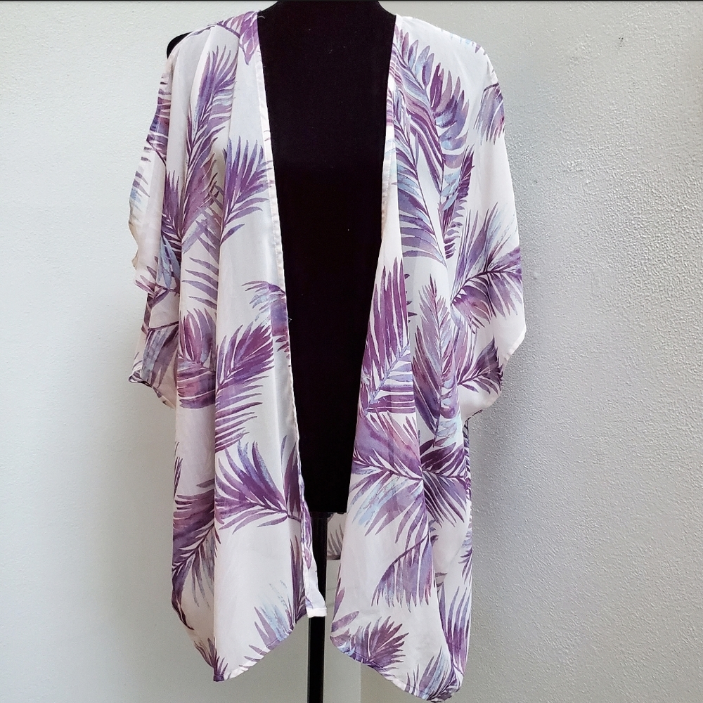 Forever 21+ Kimono Cold Shoulder Top Feathered Print Pink In Shades of Purple